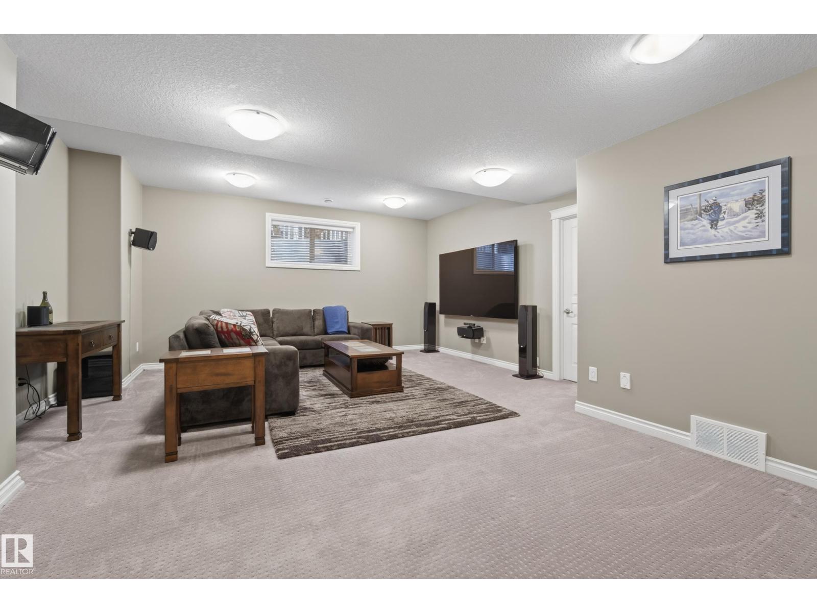 11523 80 AV NW, Edmonton