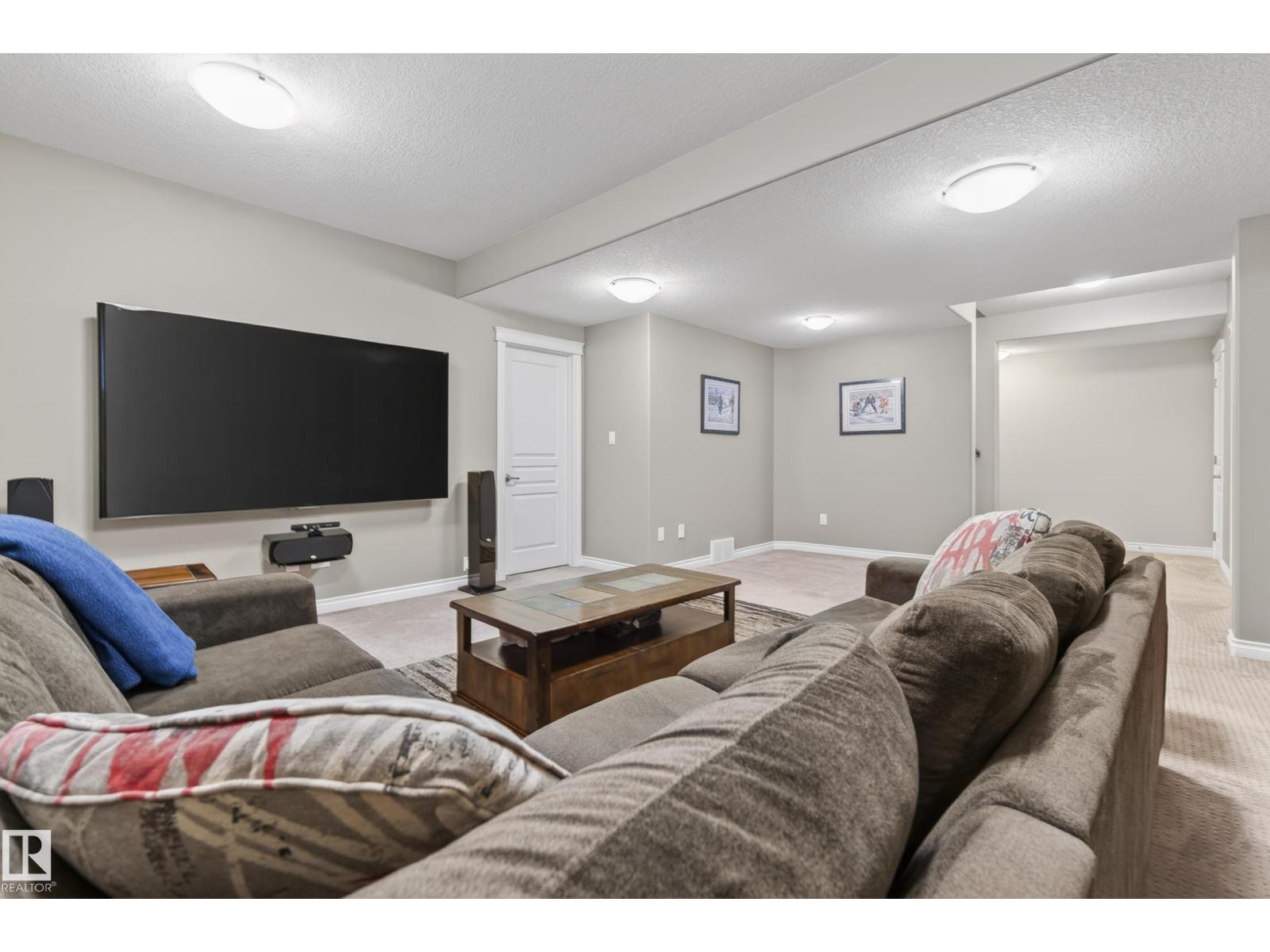11523 80 AV NW, Edmonton