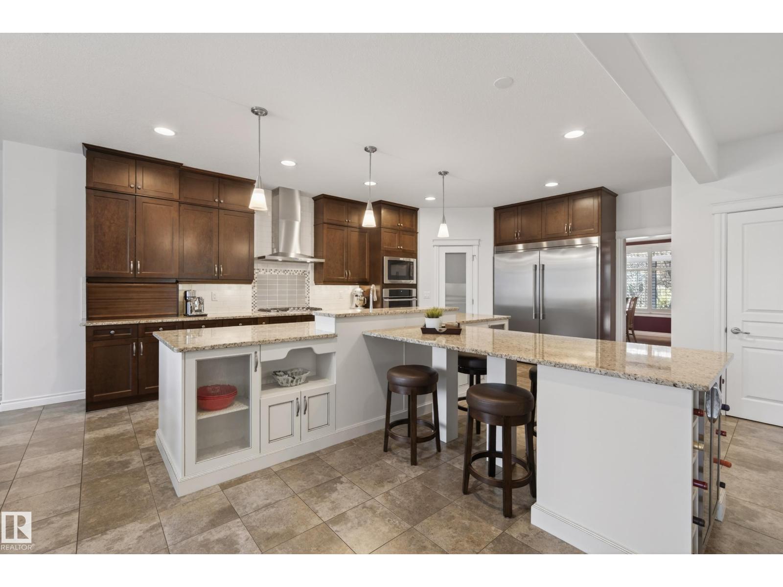 11523 80 AV NW, Edmonton