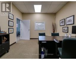 11 Riddell Street, Woodstock, ON N4S6L9 Photo 7