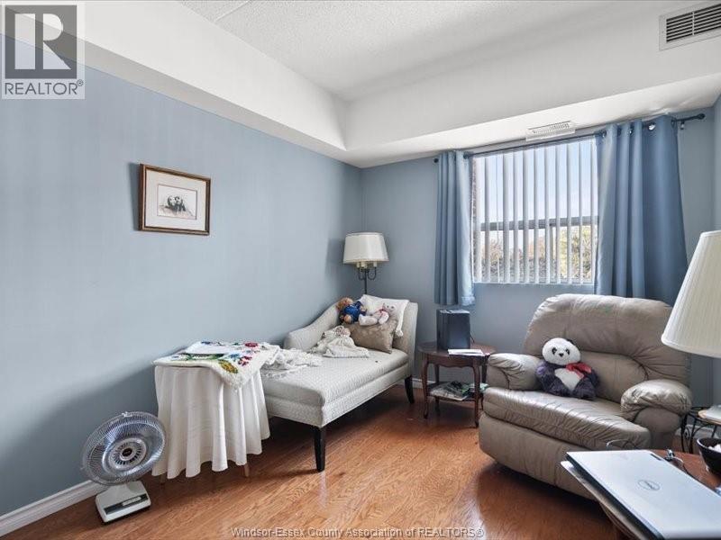 8335 WYANDOTTE STREET East Unit# 203, Windsor, Ontario, N8S4S8 — Photo 8
