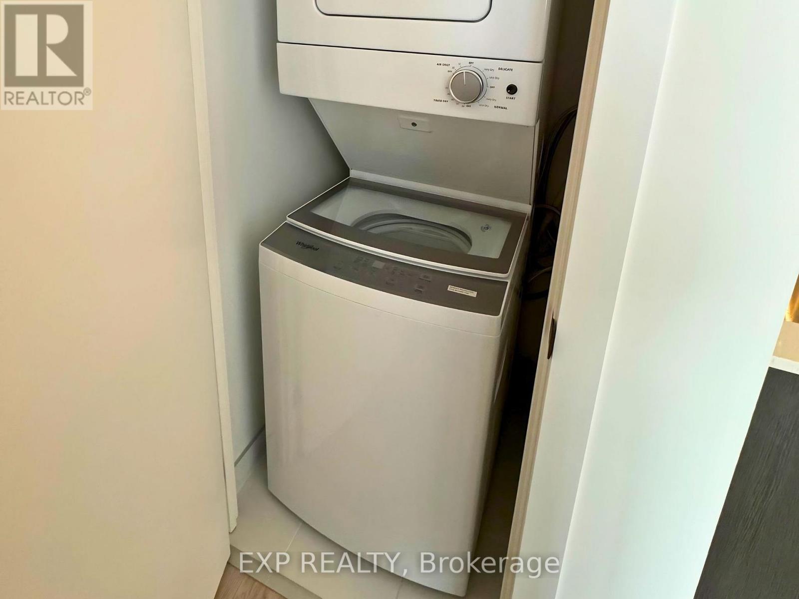 #1019 2782 BARTON STREET E - 6