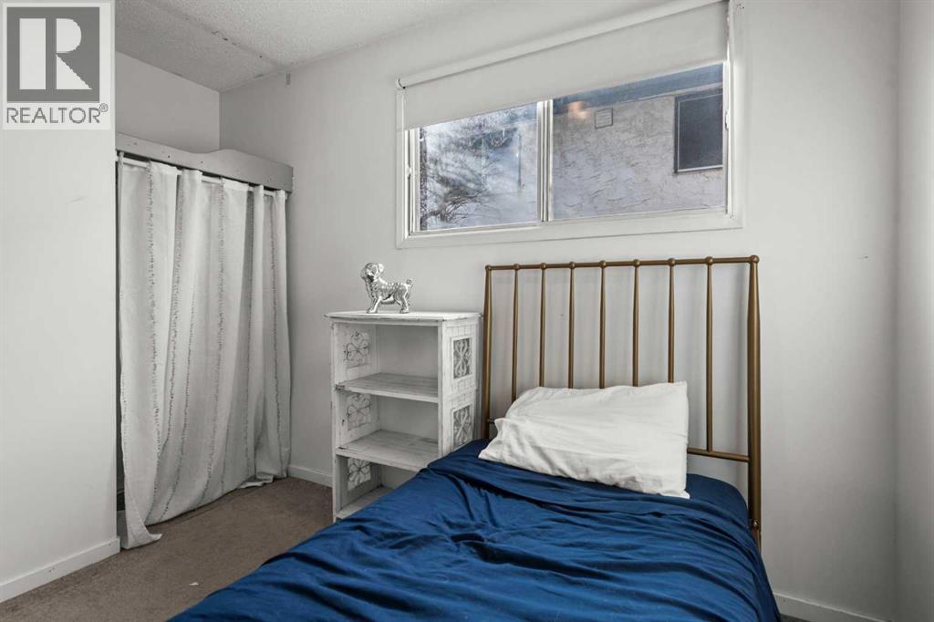8510 Centre Street NE - 20