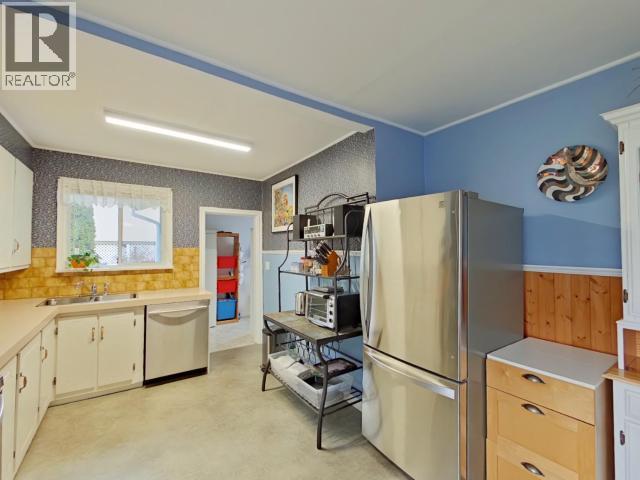 7170 JORDAN STREET, Powell River