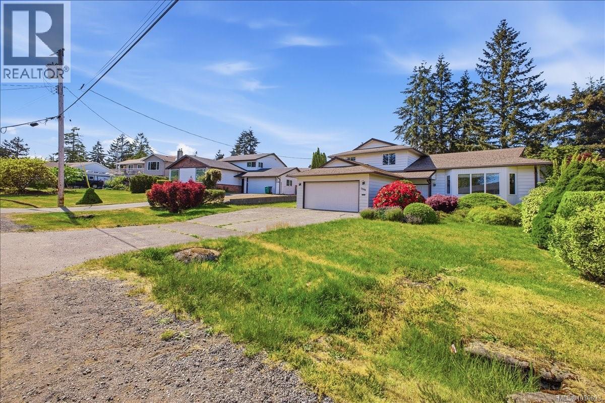3586 Country Club Dr - Image 3