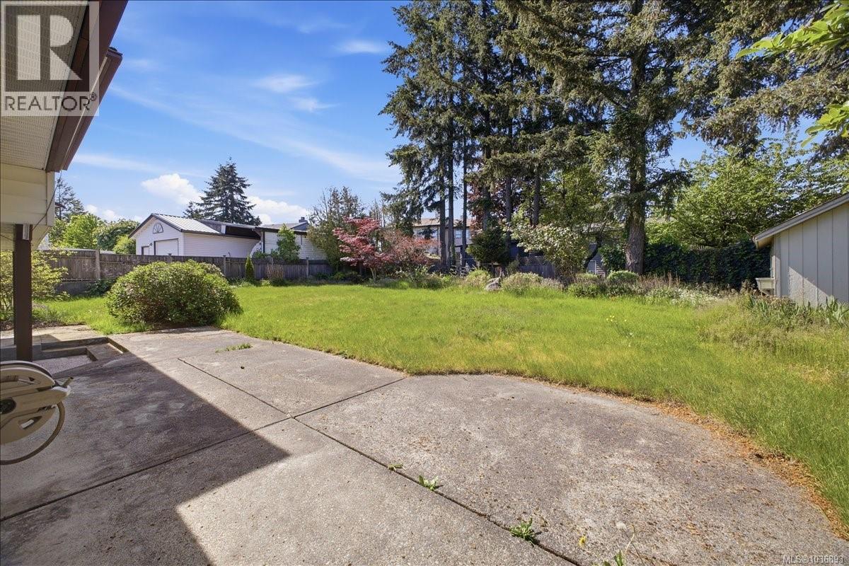 3586 Country Club Dr - 41