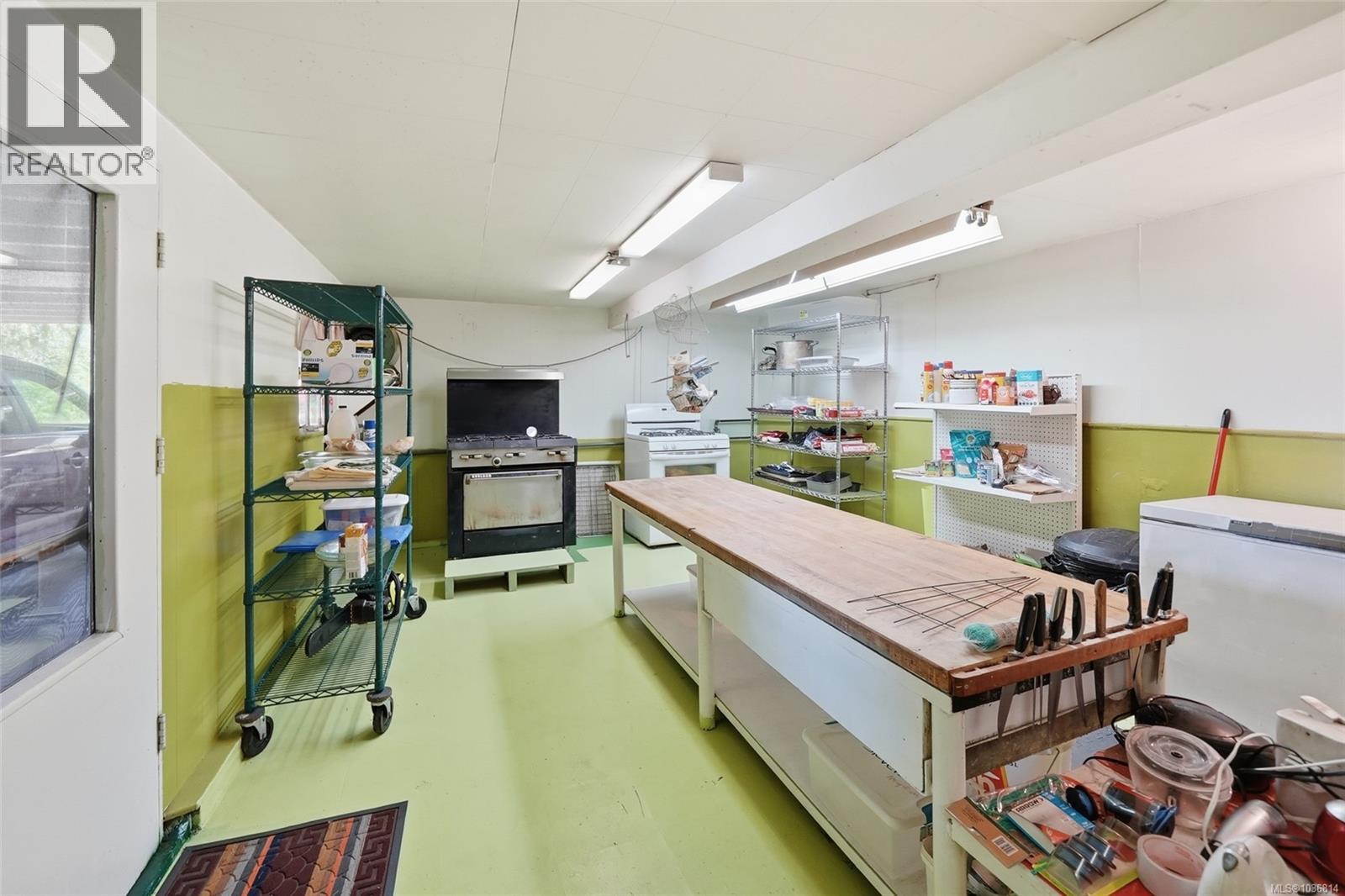 369 Baker Rd - 23