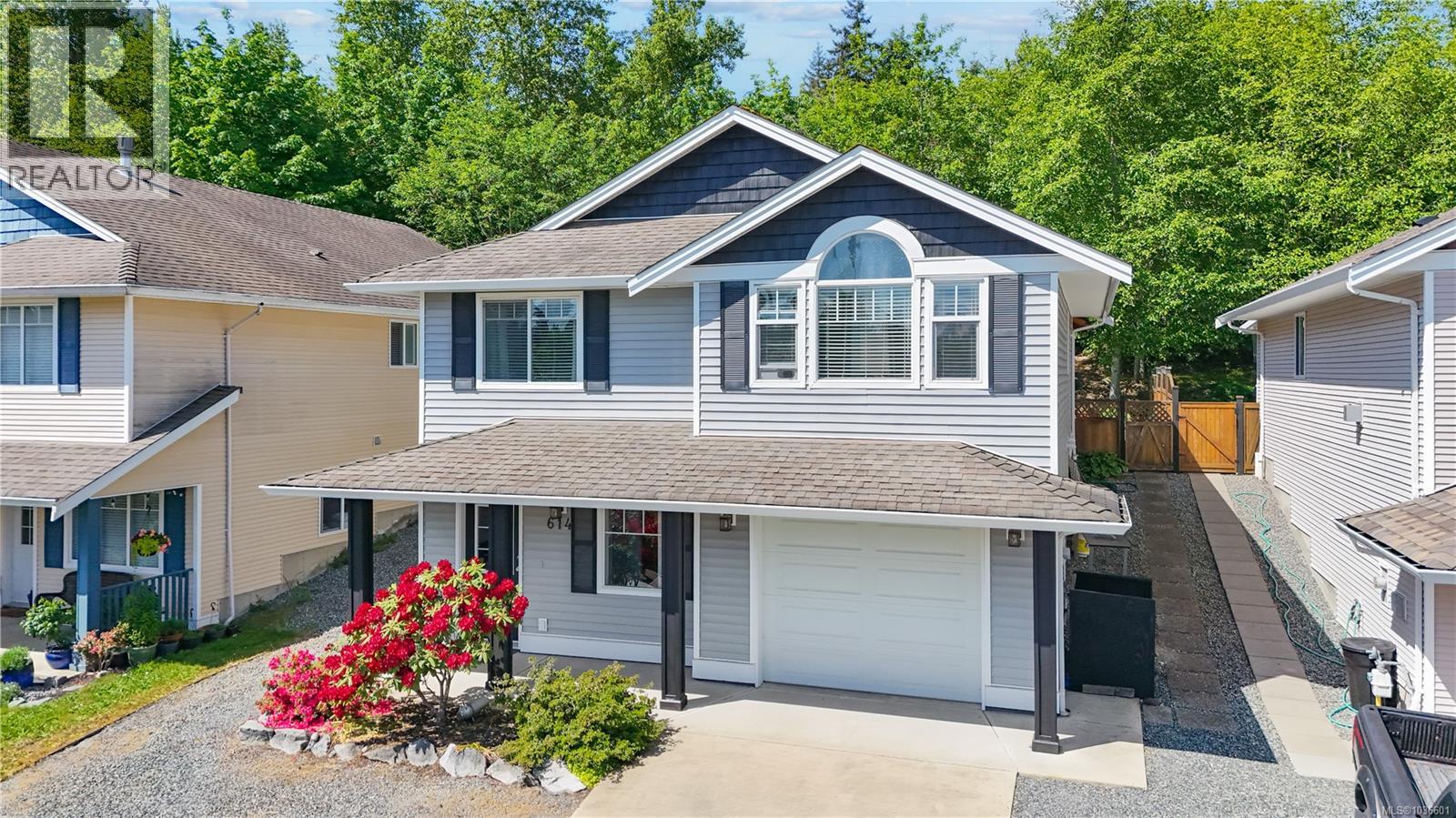 614 Oakwood Rd - 1