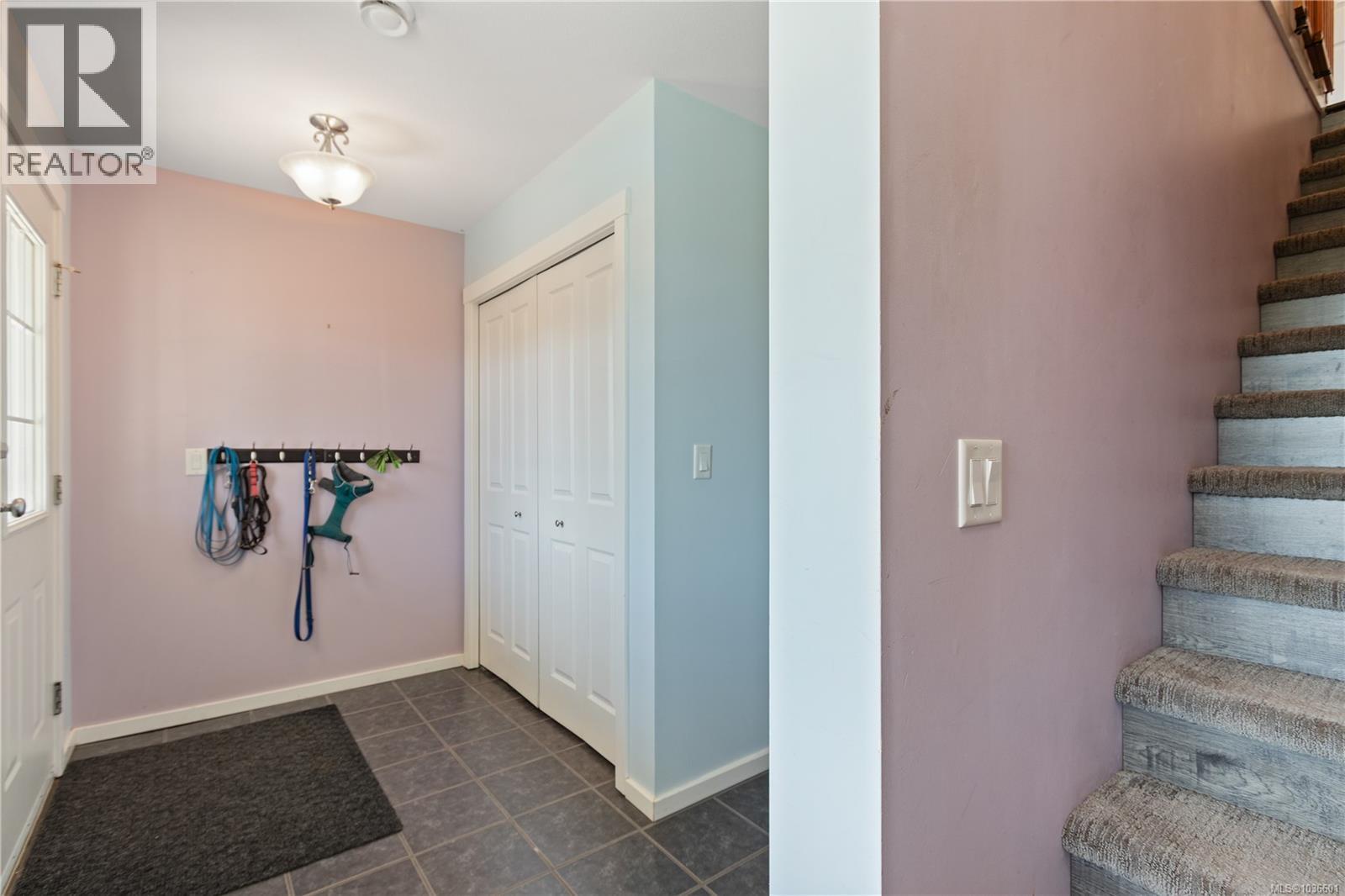 614 Oakwood Rd - 12