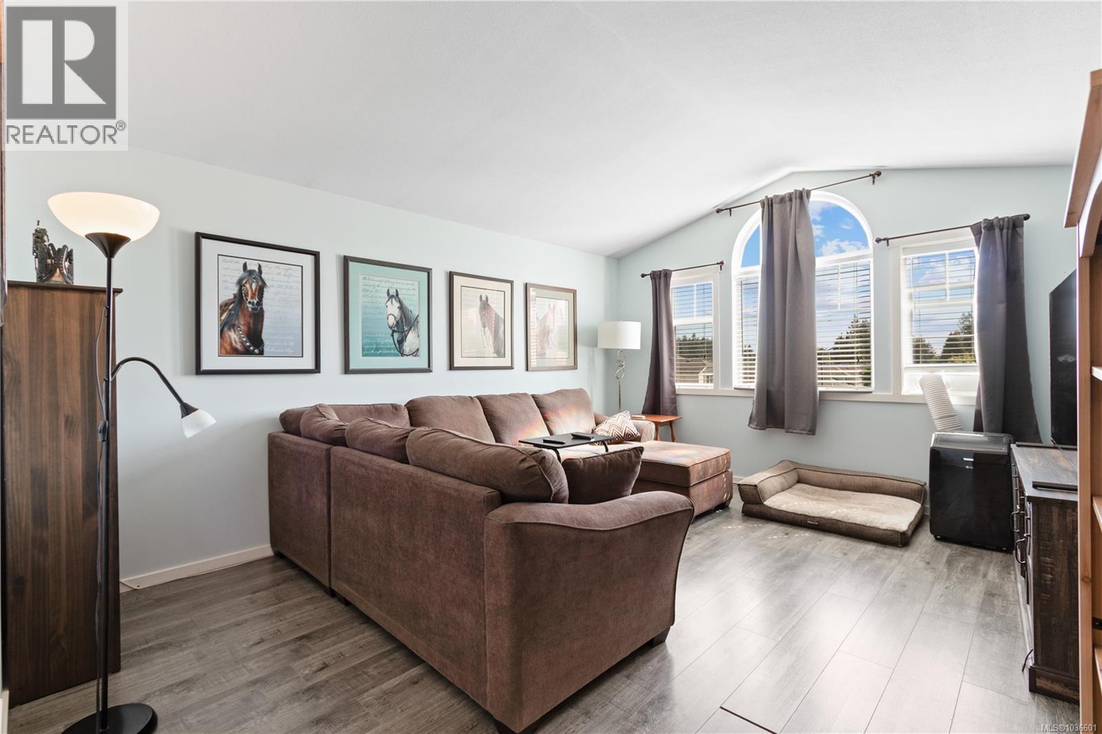 614 Oakwood Rd - 6