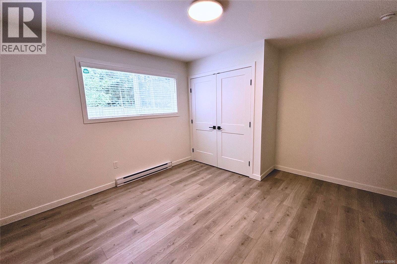 600 Sumac Dr - 6
