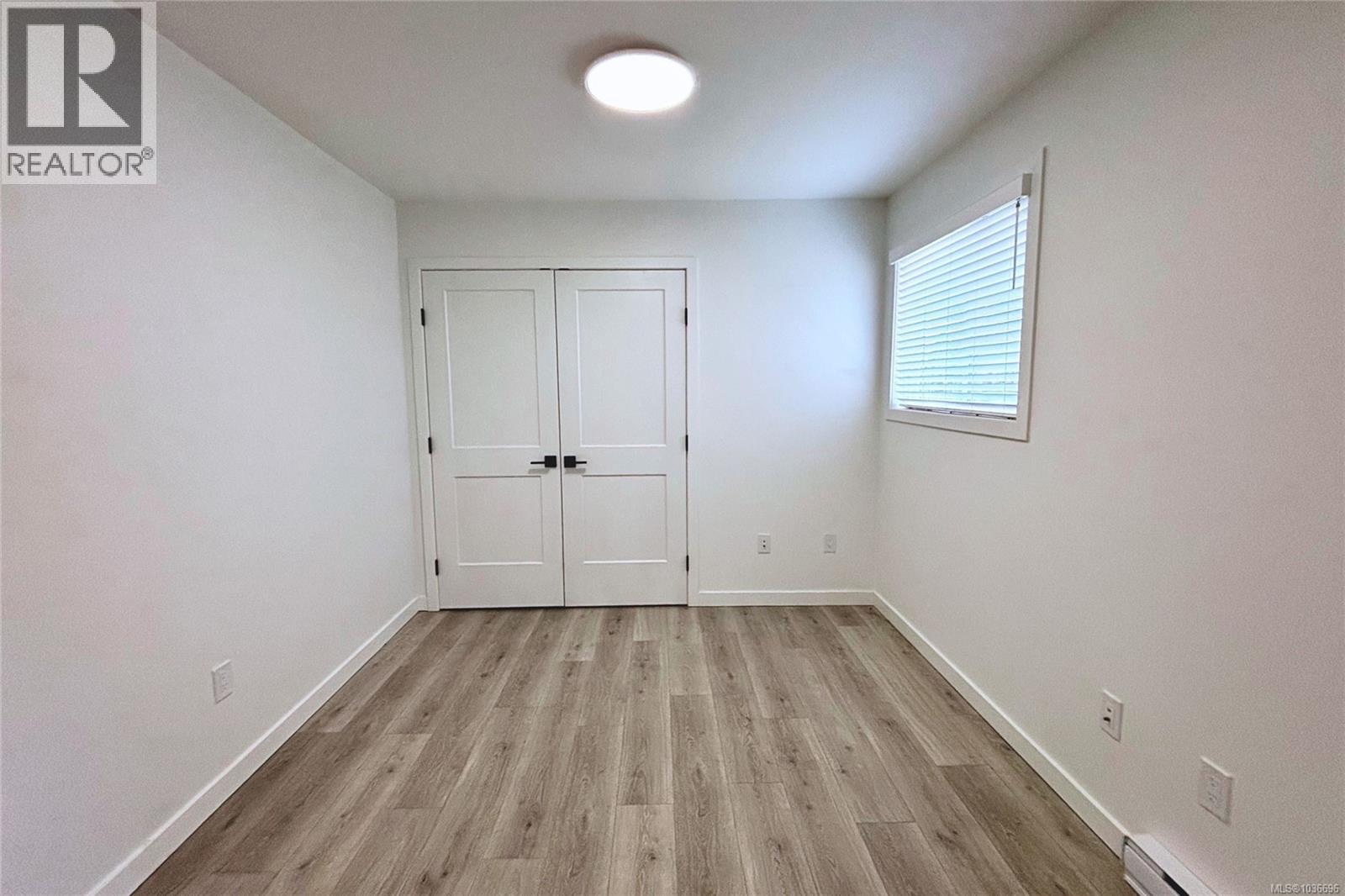 600 Sumac Dr - 8