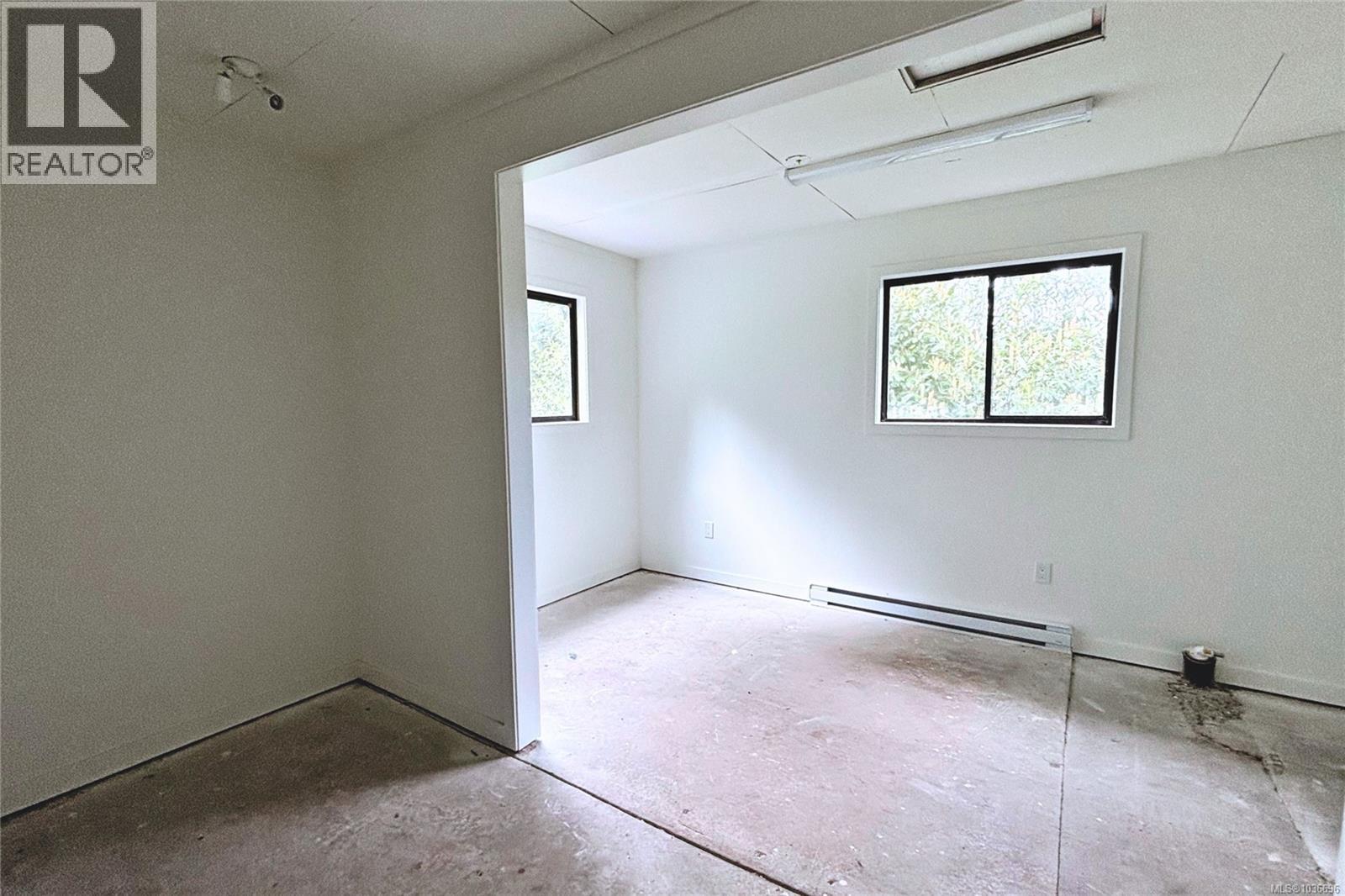 600 Sumac Dr - 9