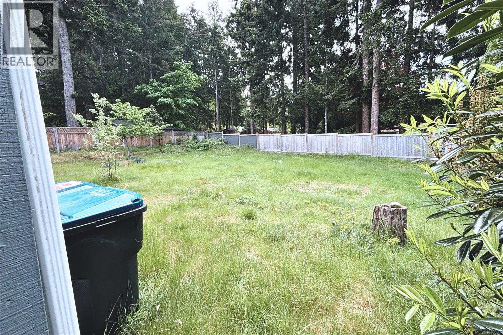 600 Sumac Dr - 47
