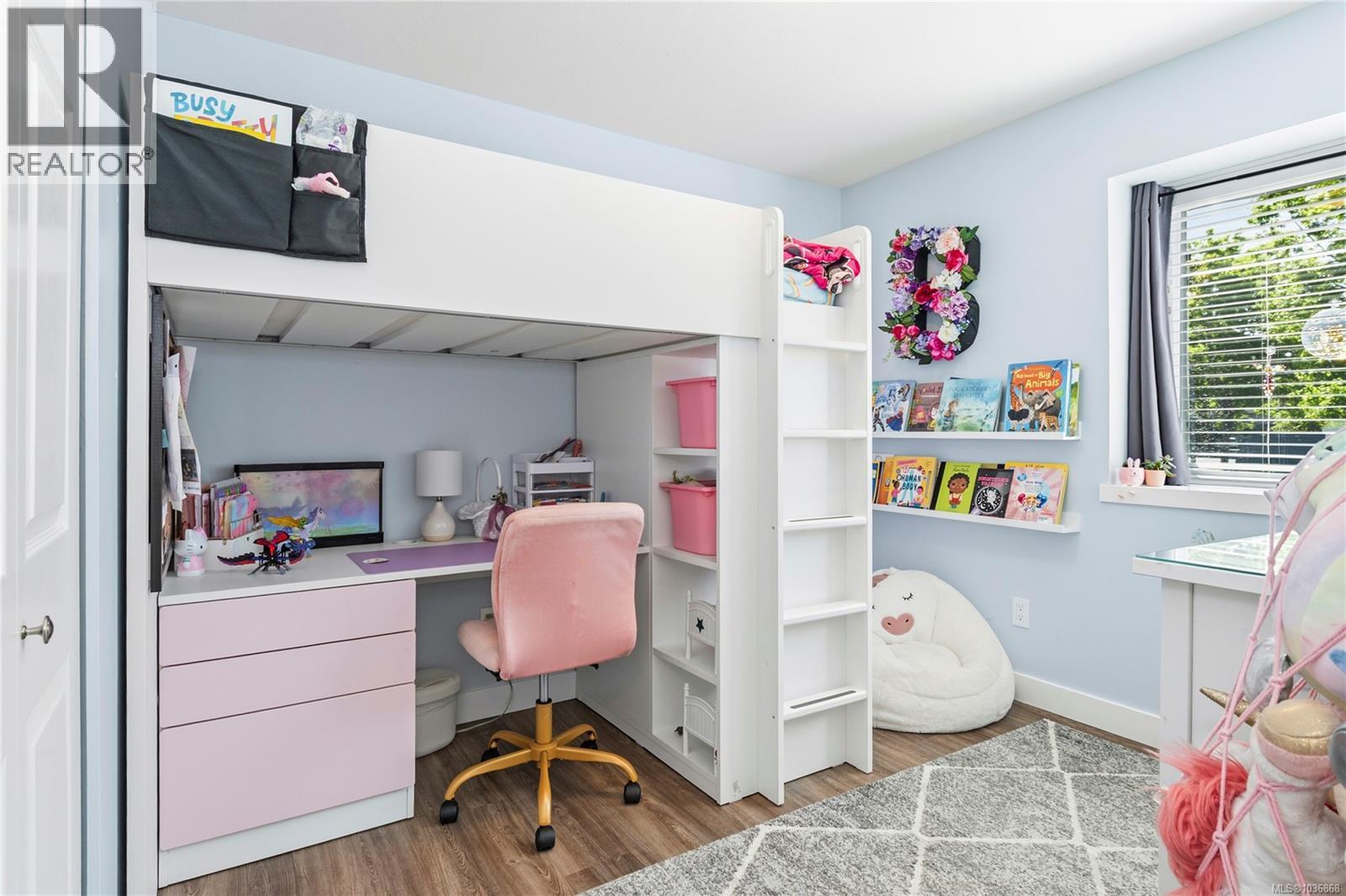 2297 Walbran Dr - 19
