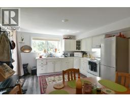 502 Eaglecrest Drive, Gibsons, BC V0N1V8 Photo 25