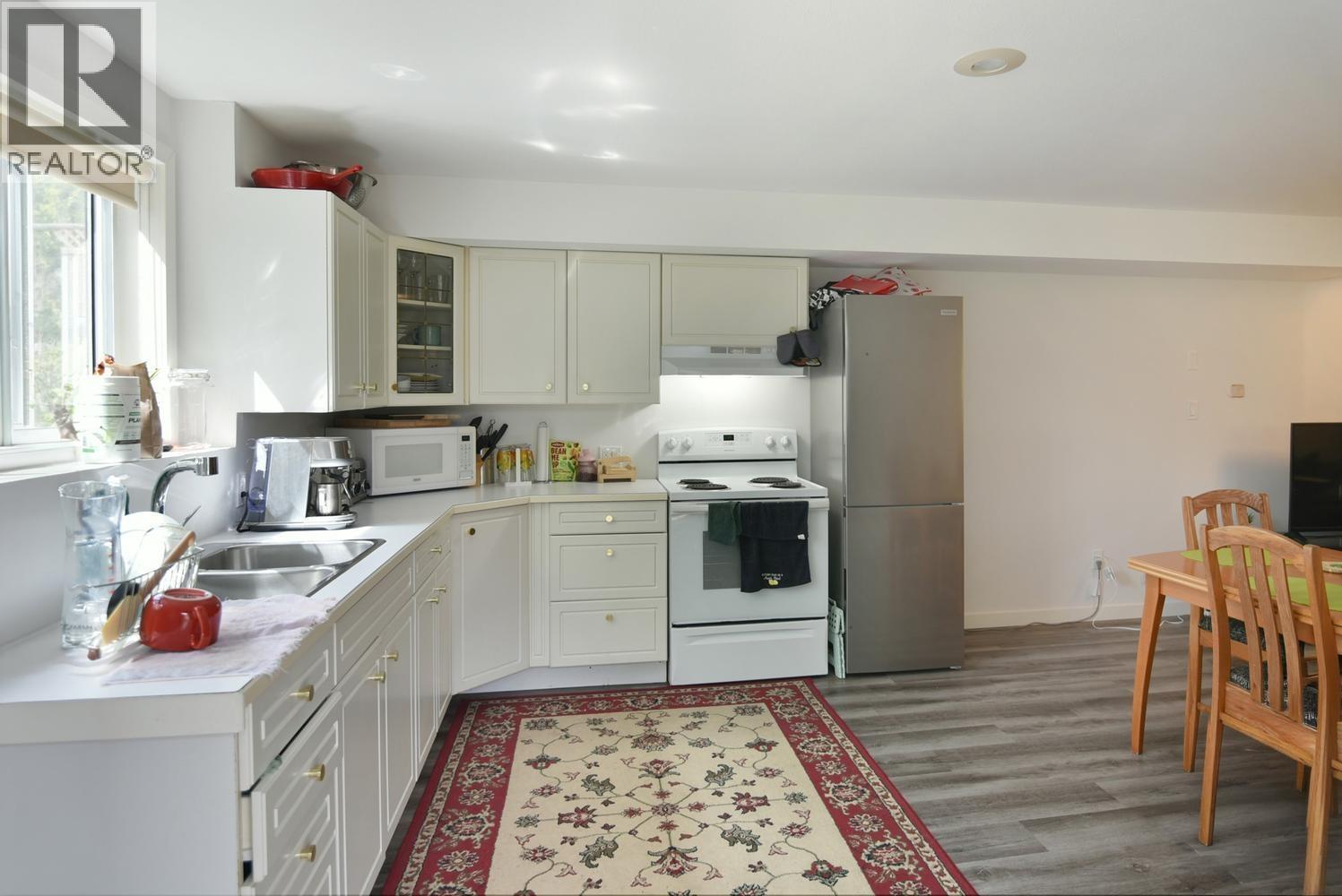 502 EAGLECREST DRIVE, Gibsons