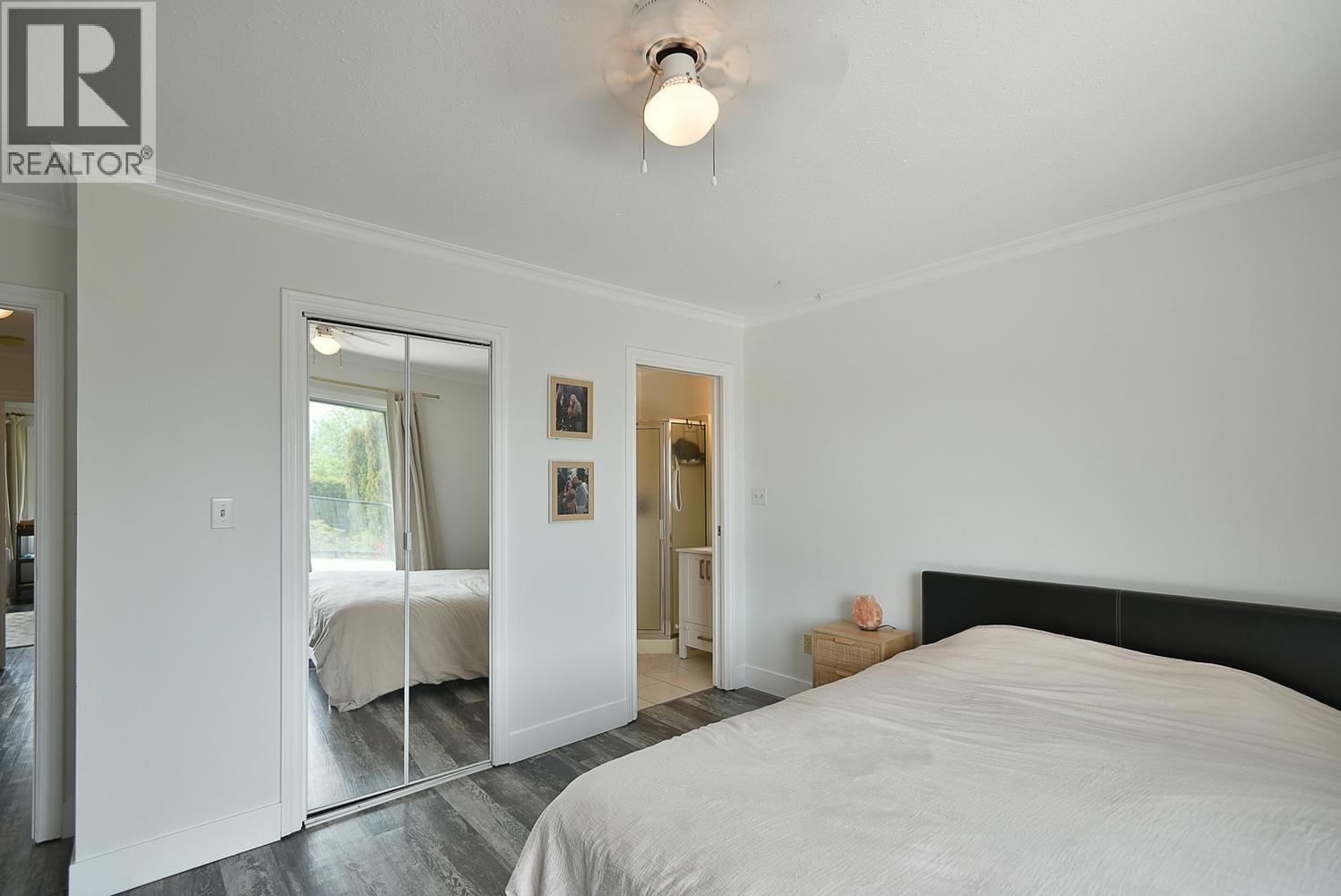 502 EAGLECREST DRIVE, Gibsons
