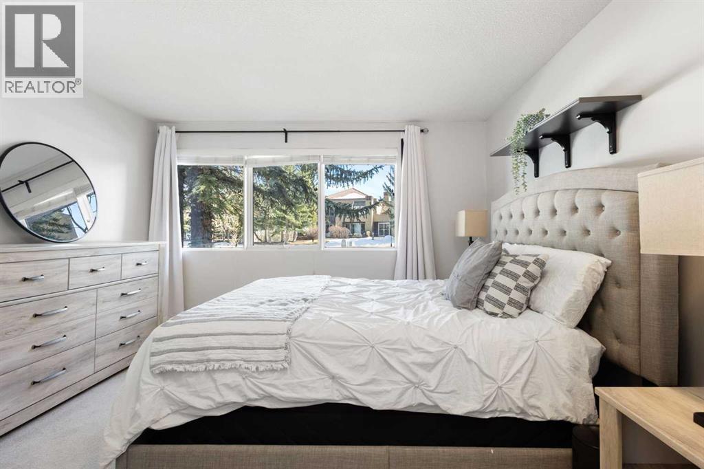 #1 108 Village Heights SW - 7