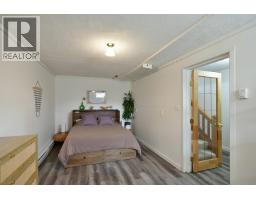 502 Eaglecrest Drive, Gibsons, BC V0N1V8 Photo 21