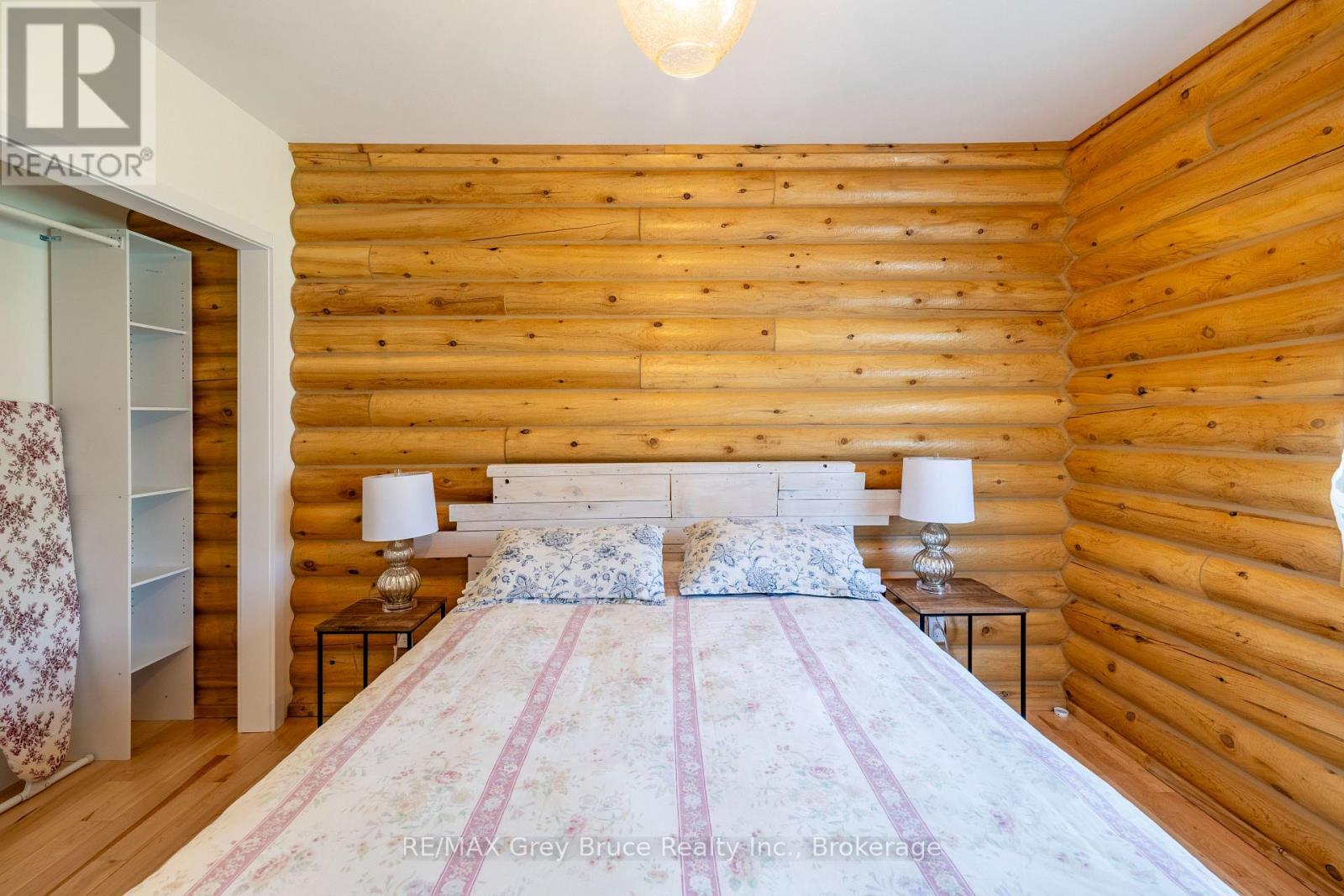 24479 HOLLAND SYDENHAM TOWNLINE - 24