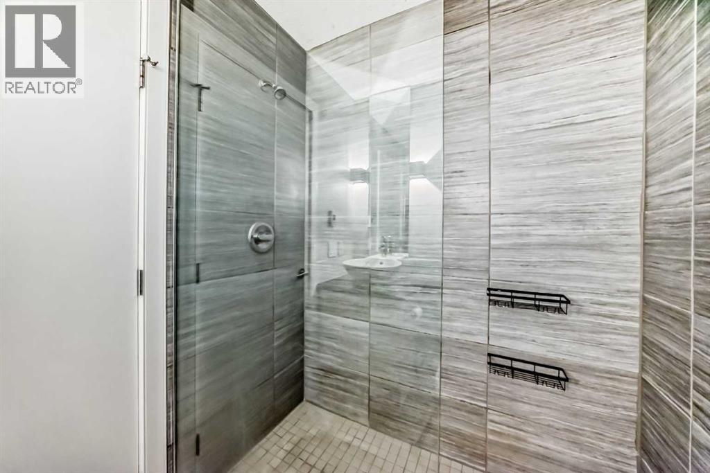 1606 36 Avenue SW - 31