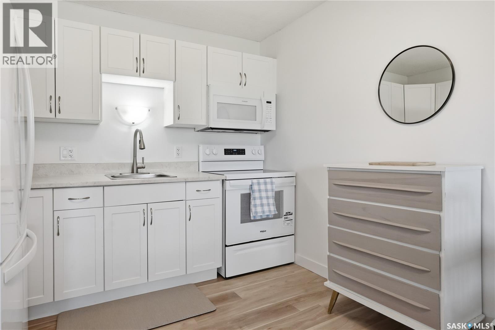#28 42 Spence STREET - 15
