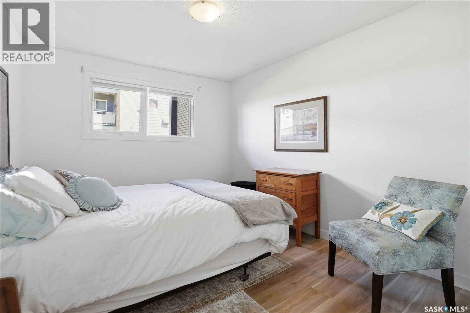 #28 42 Spence STREET - 18