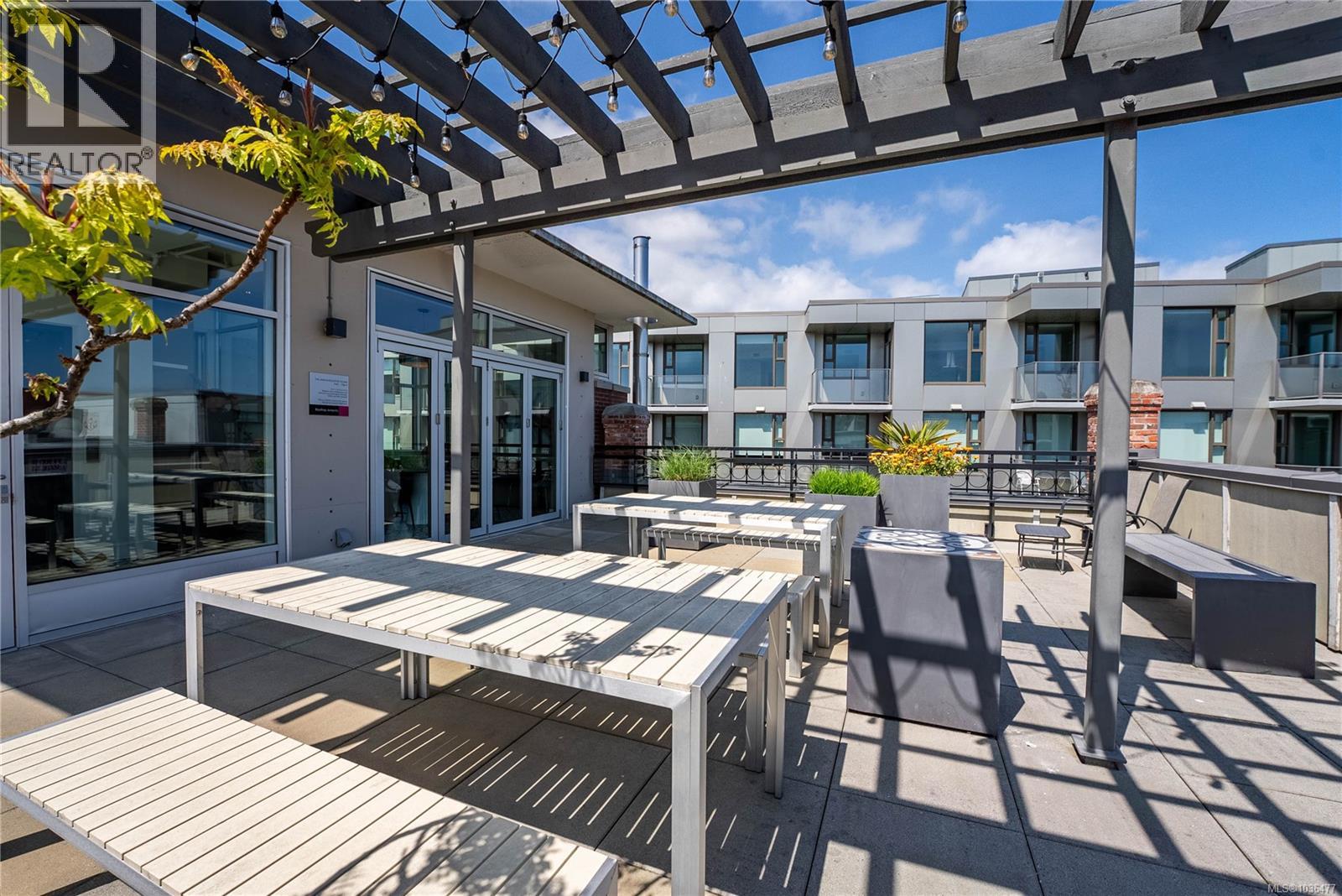 400 456 Pandora Avenue, Victoria