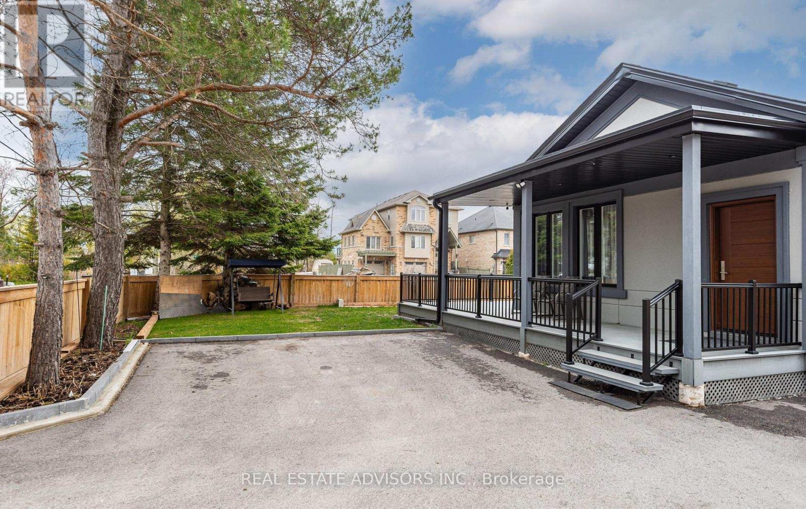 679 FLORENCE ROAD - 19