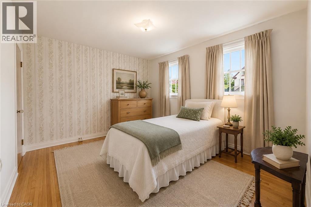 10 OAKLEY Court, Ancaster, Ontario, L9G1T5 — Photo 9