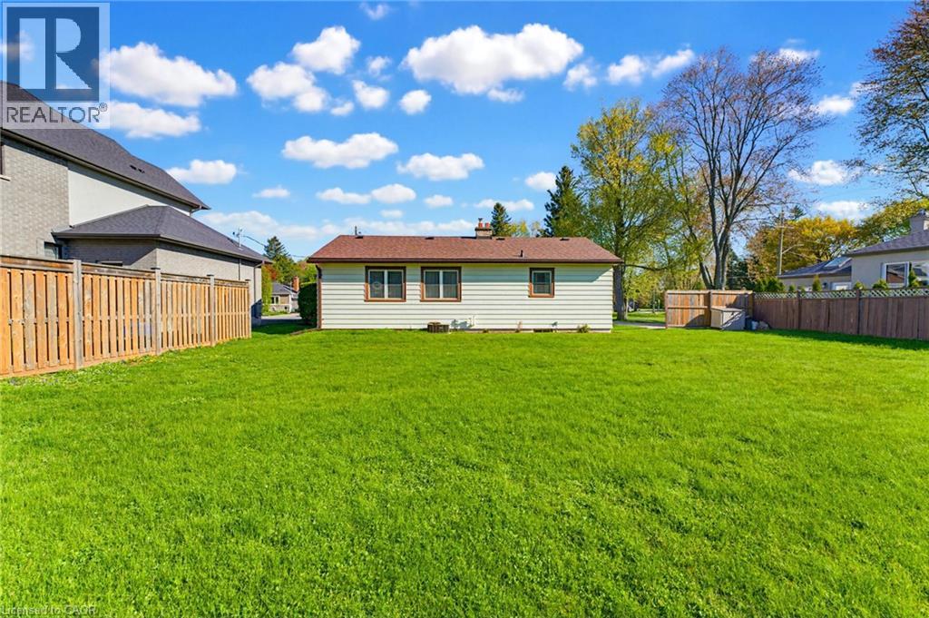 10 OAKLEY Court, Ancaster, Ontario, L9G1T5 — Photo 37