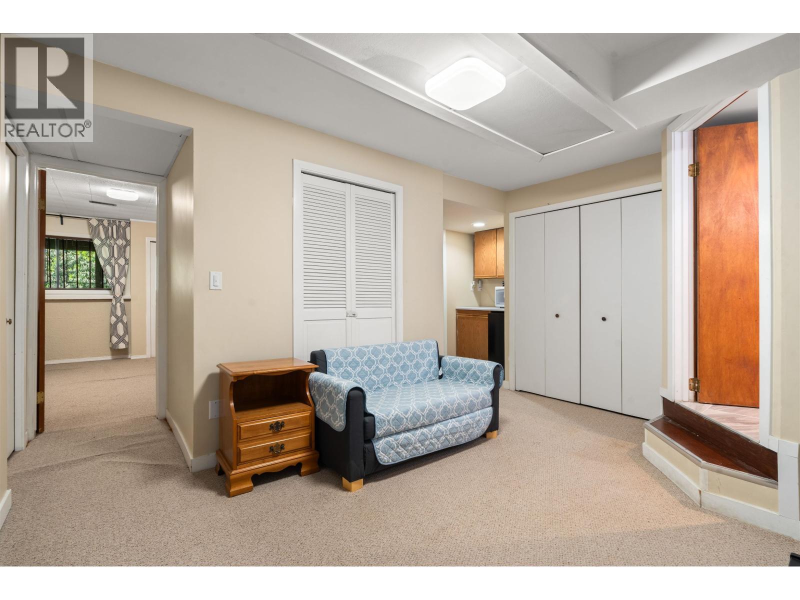 883 OLD LILLOOET ROAD, North Vancouver