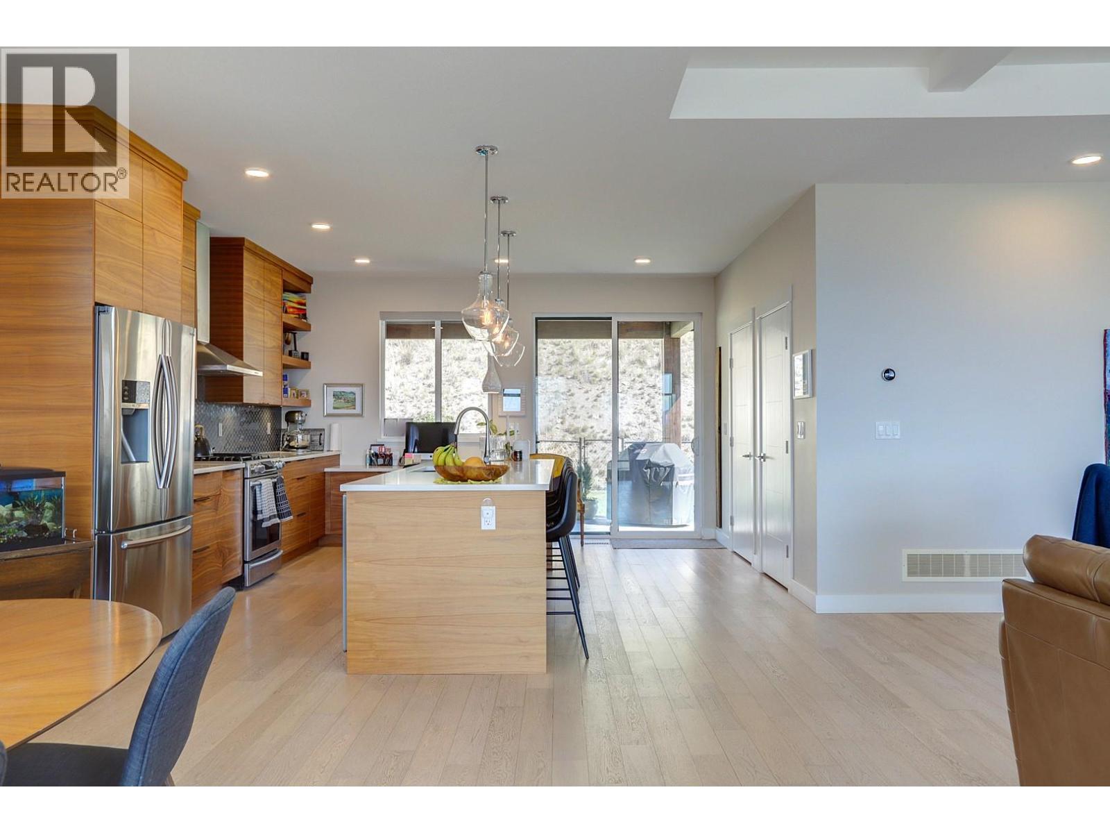 7144 Apex Drive - 25