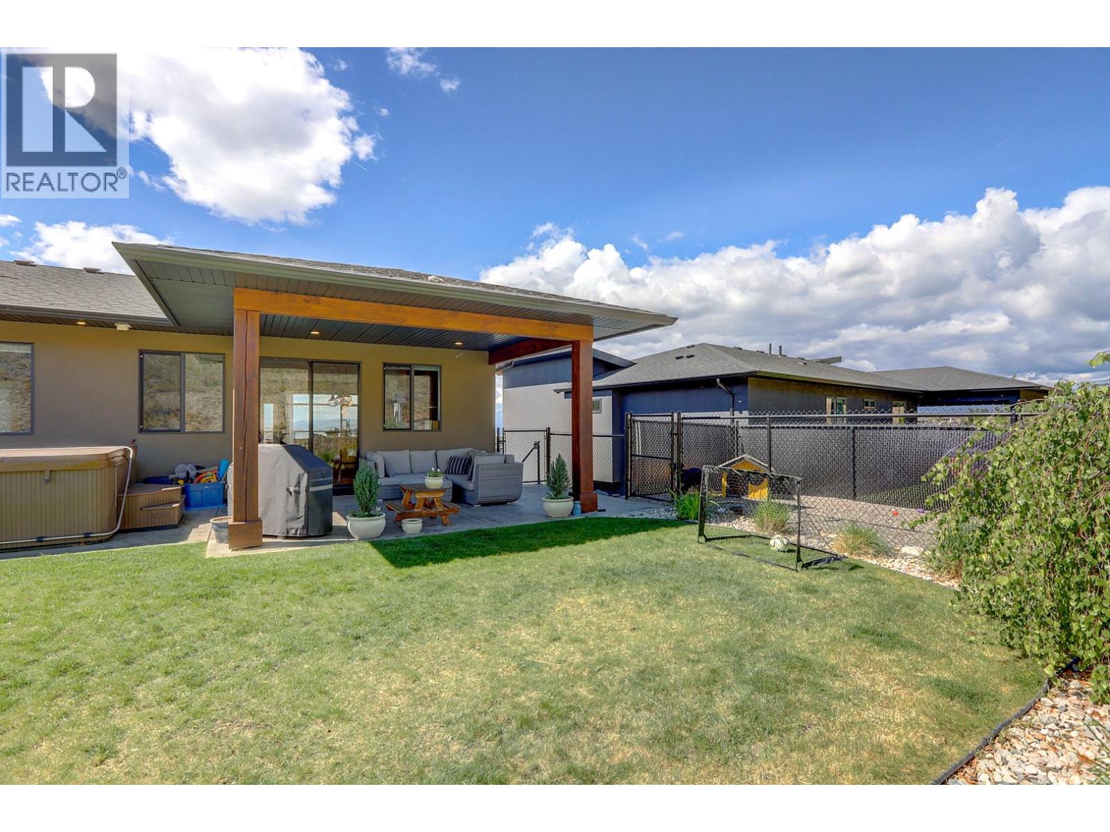 7144 Apex Drive - 32