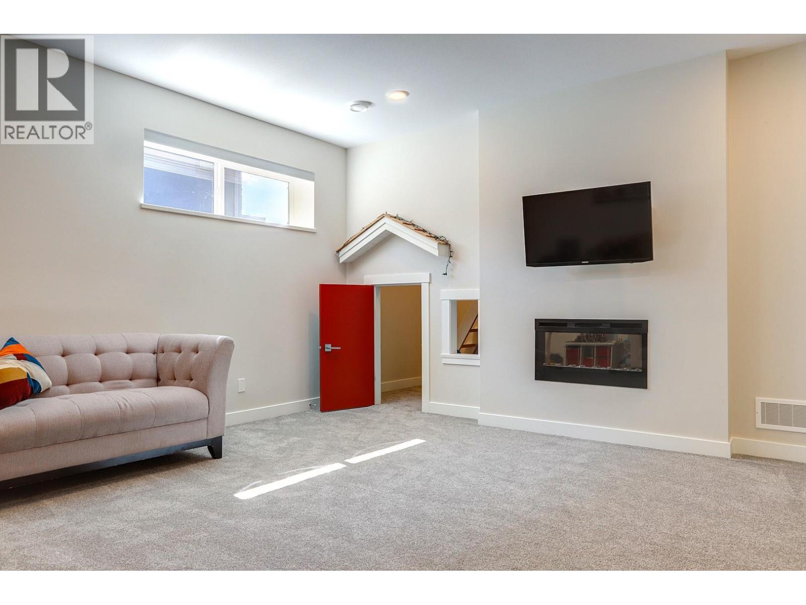 7144 Apex Drive, Vernon