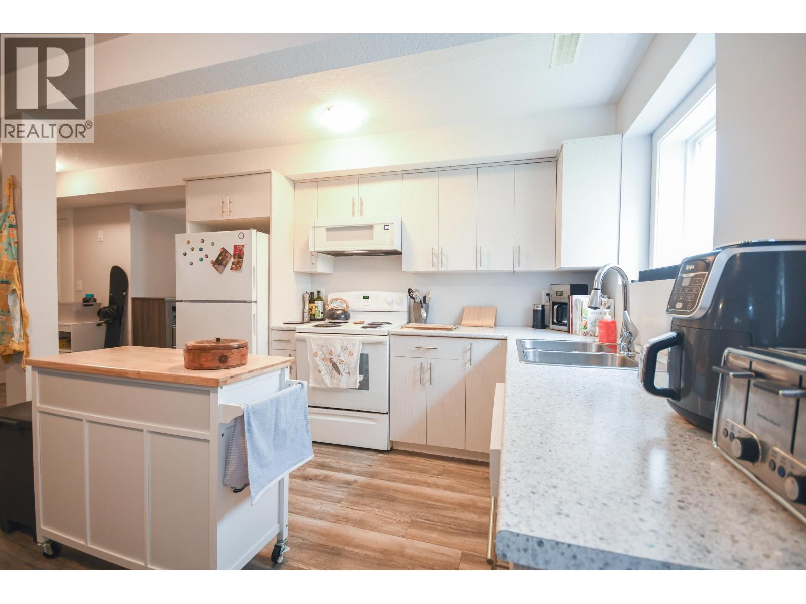 4634 AVTAR PLACE - 29