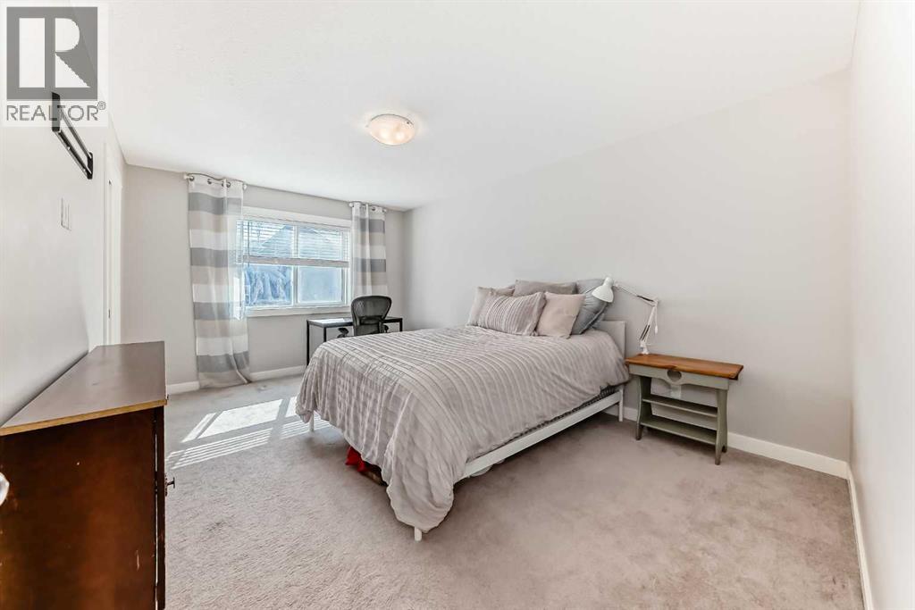 357 Nolanhurst Crescent NW - 21