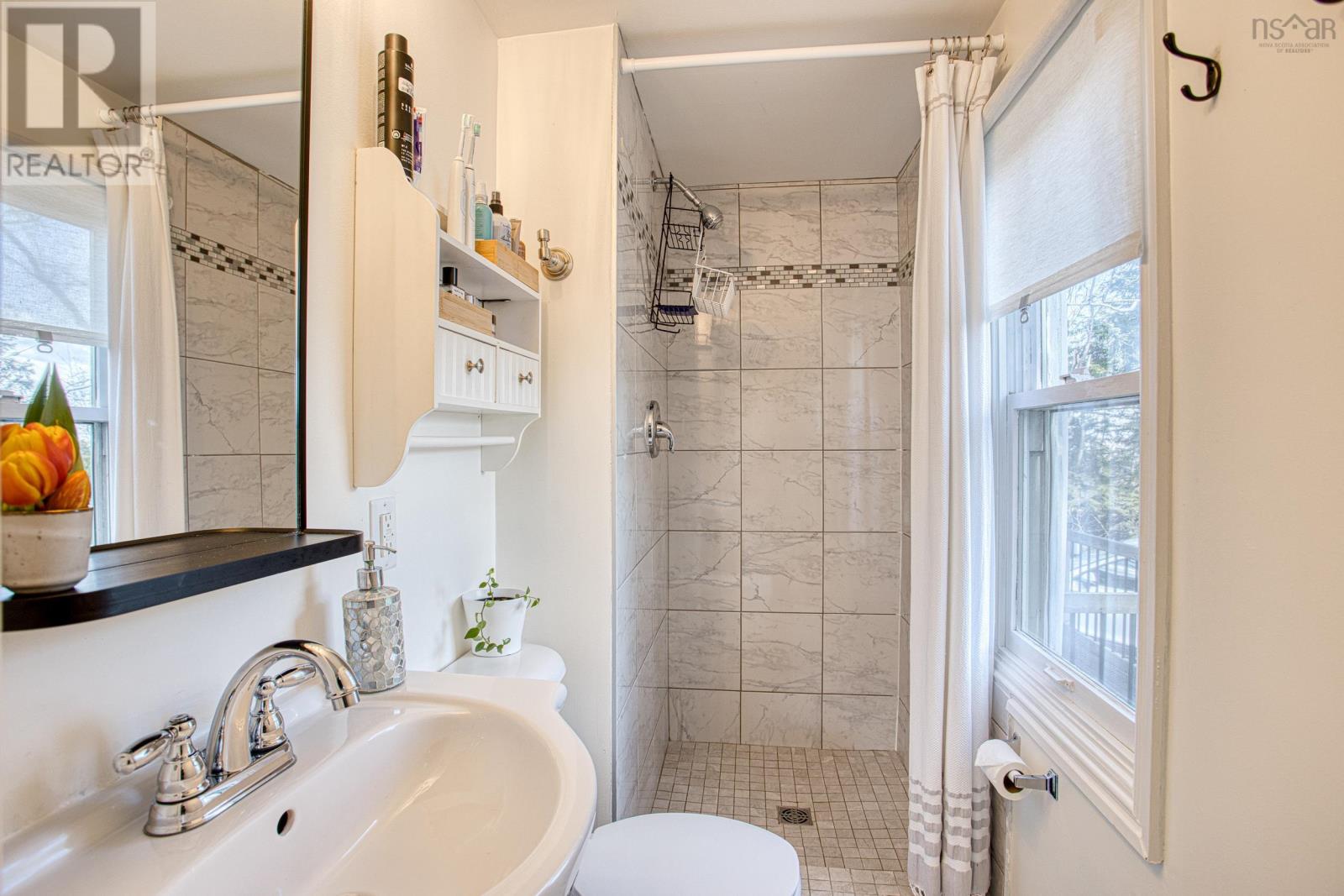 Property 3 of 31 of 11 Dartmoor Crescent