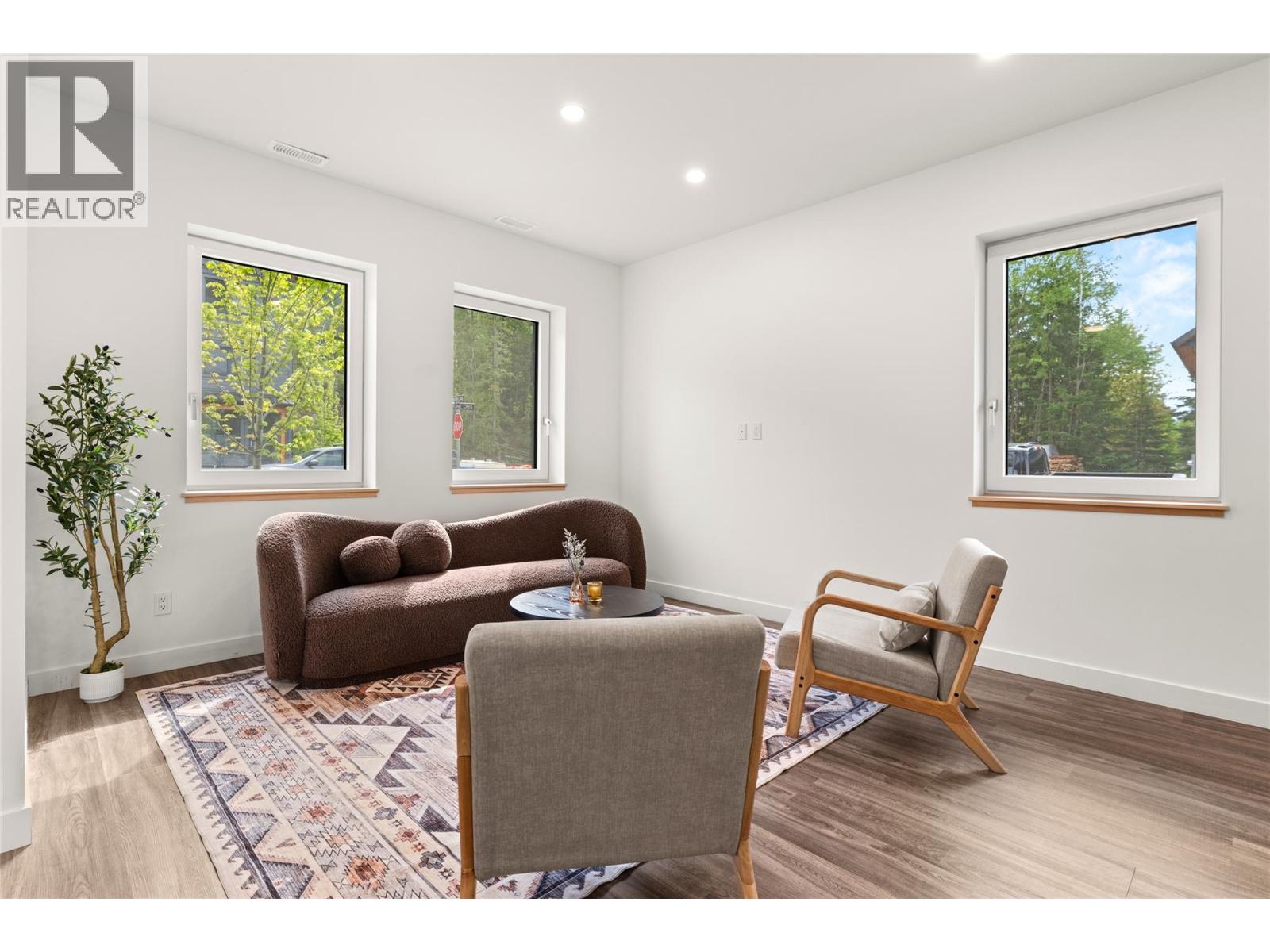 1041 Keystone Crescent, Revelstoke