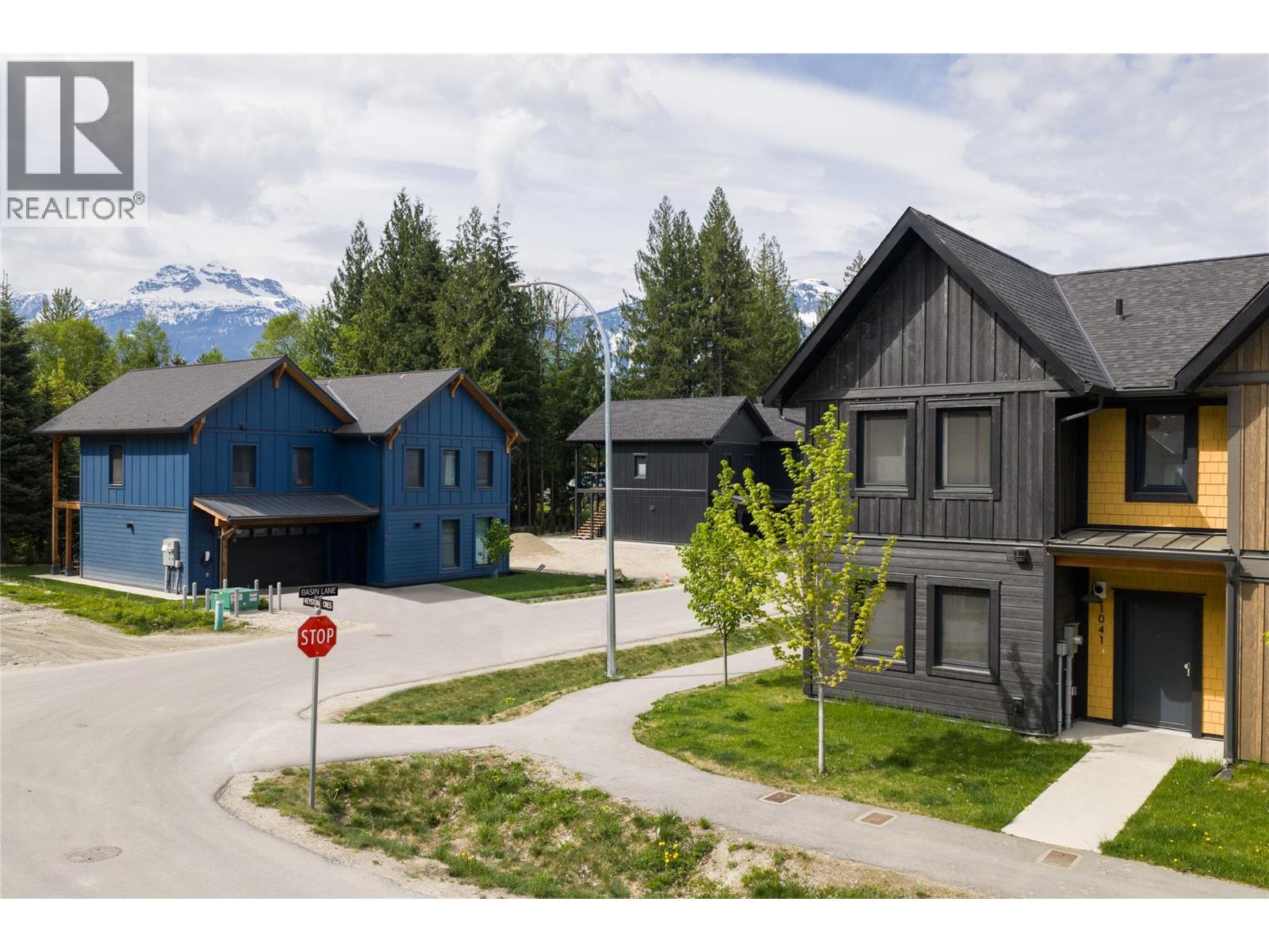 1041 Keystone Crescent, Revelstoke