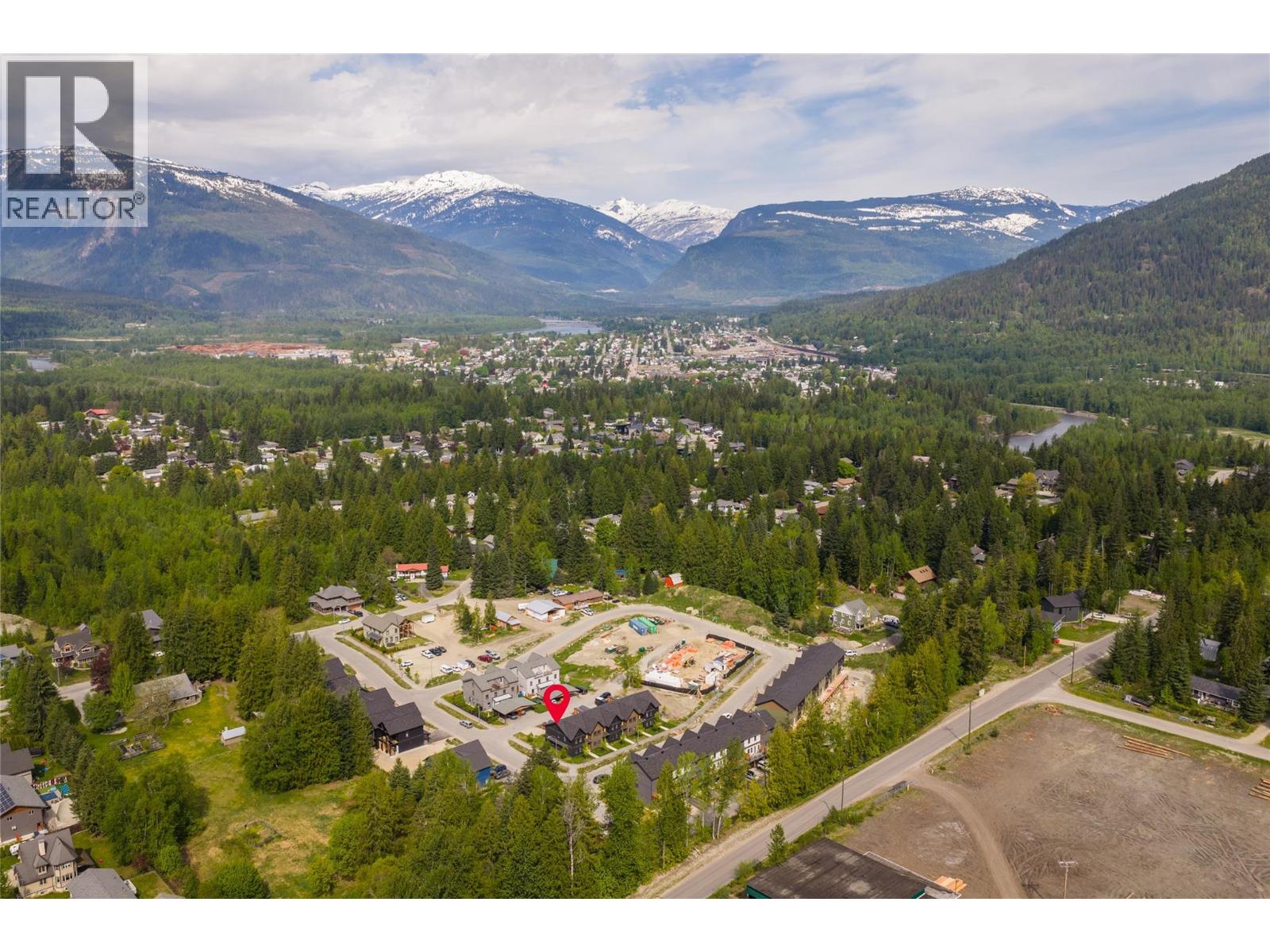 1041 Keystone Crescent, Revelstoke
