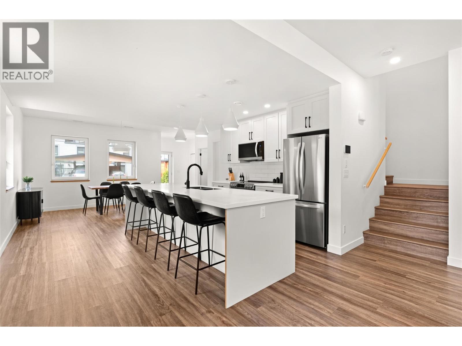 1041 Keystone Crescent, Revelstoke