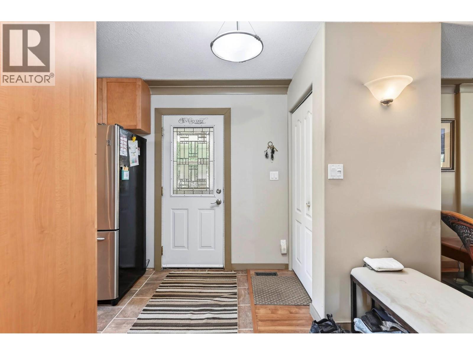 889 ELDER Road - 4