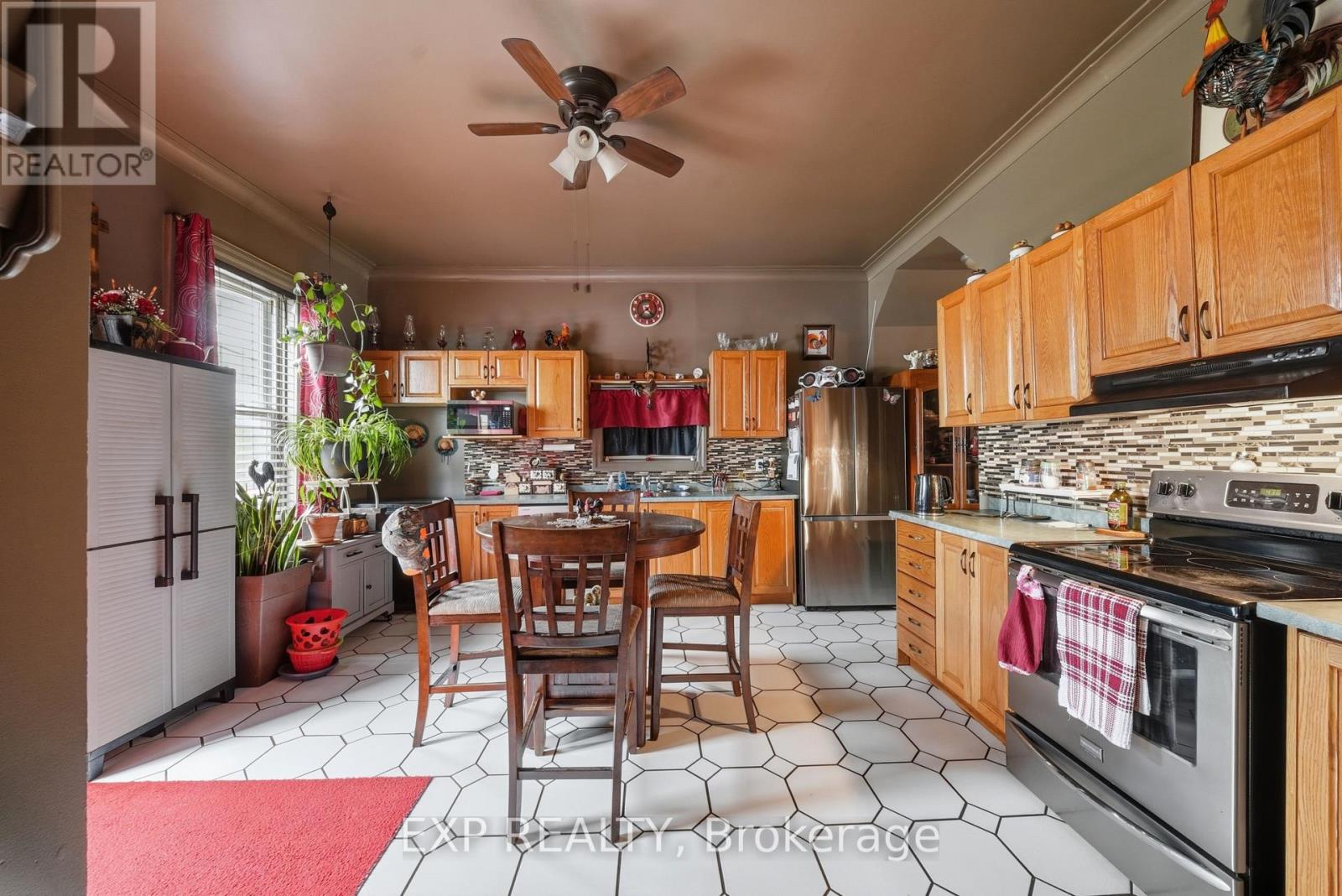 41 MILL STREET - 18