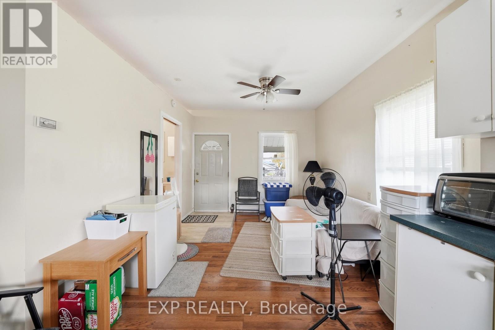 41 MILL STREET - 24