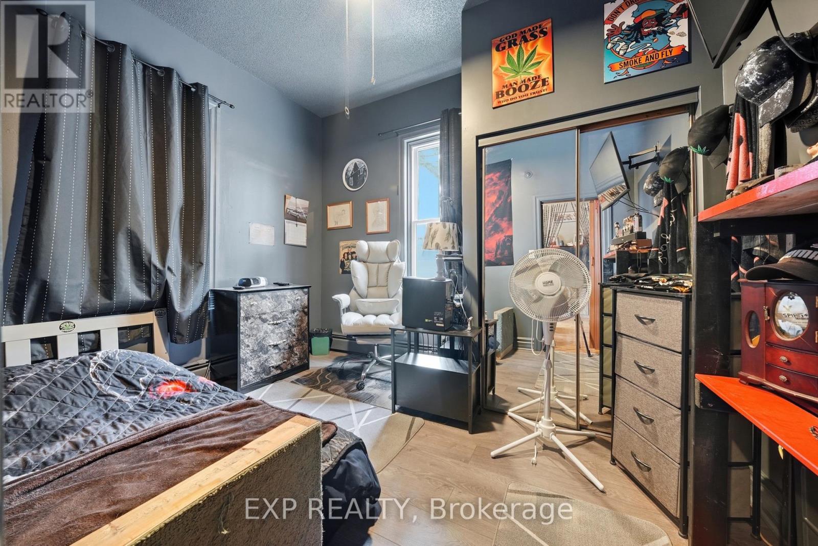 41 MILL STREET - 20