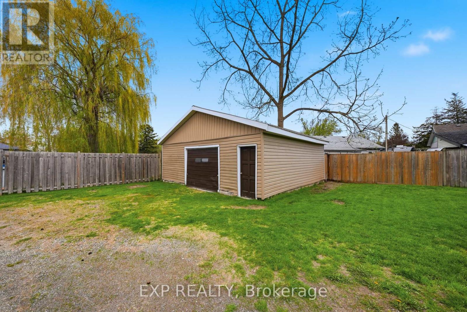 41 MILL STREET - 33