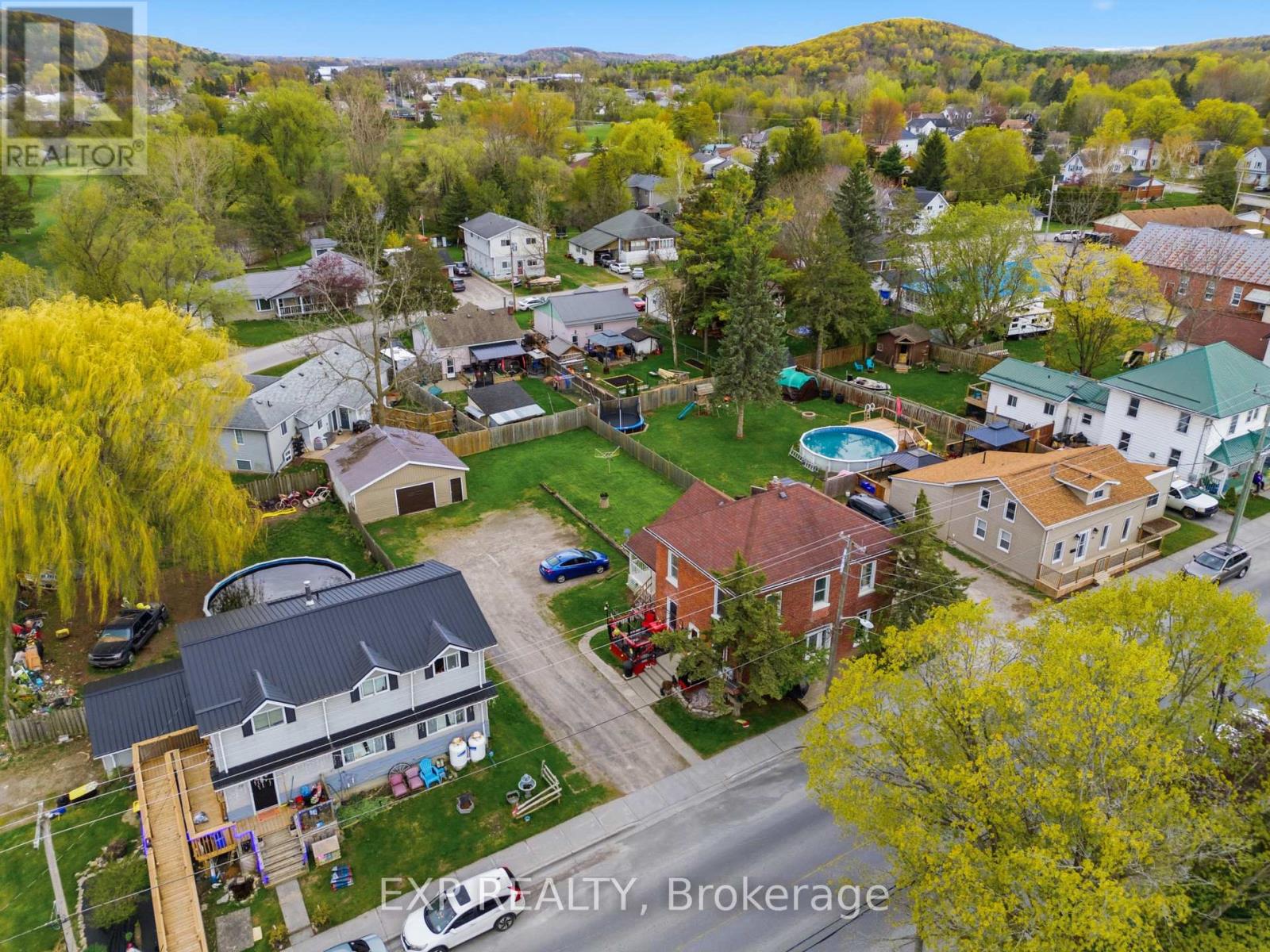 41 MILL STREET - 39