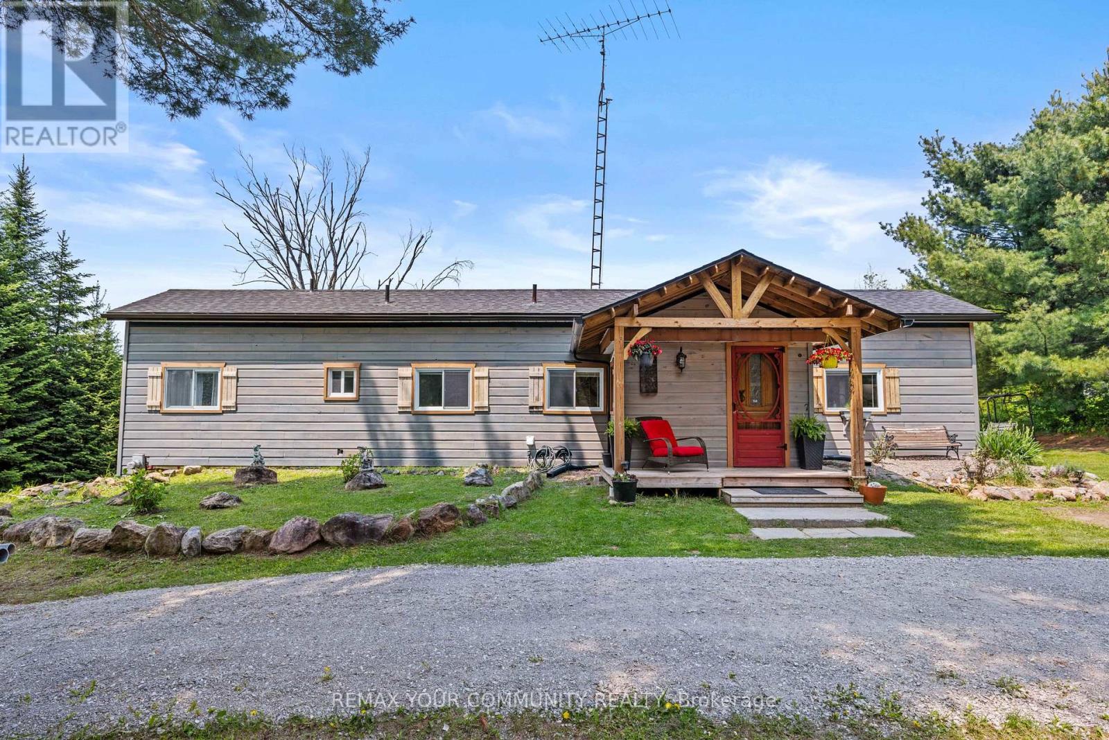 1009 SUMMERVILLE ROAD - 2